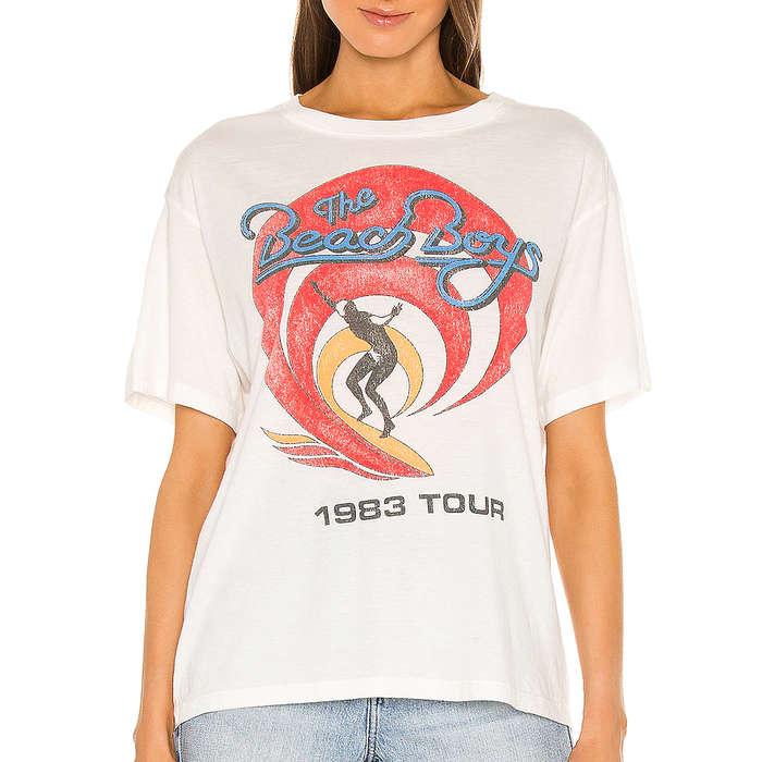 DayDreamer Beach Boys 1983 Tour Rolled Weekend Graphic Tee