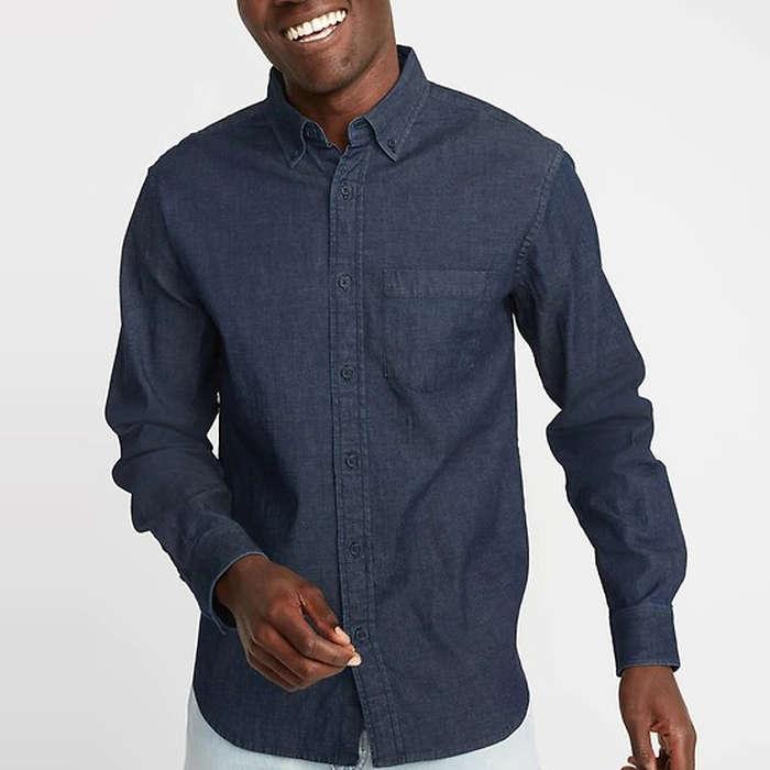 Old Navy Regular-Fit Built-In Flex Chambray Everyday Shirt