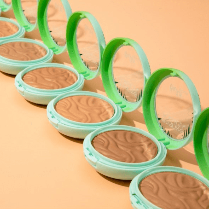 12 Best Bronzers for Every Skin Tone in 2021, According to Top Makeup  Artists