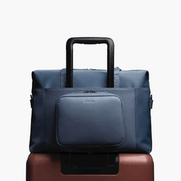 Best Travel Bags And Totes 2022 | Rank & Style