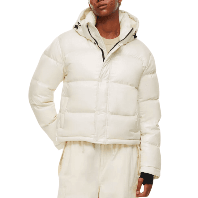 Aritzia The Super Puff Shorty