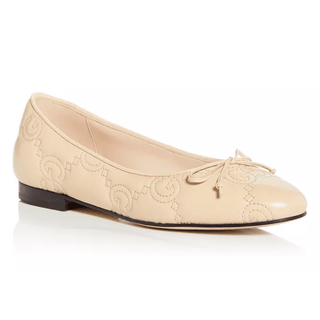 Legendary Chanel ballerina flats: how to distinguish an authentic