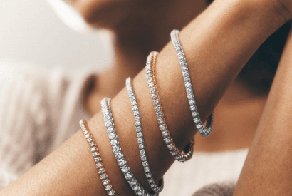 Helzberg diamond bracelet store