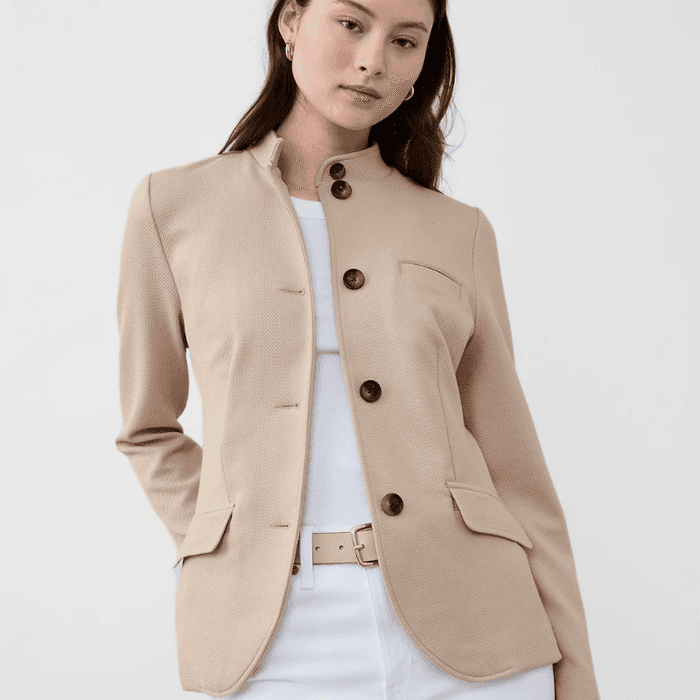 Image credits: banana republic factory