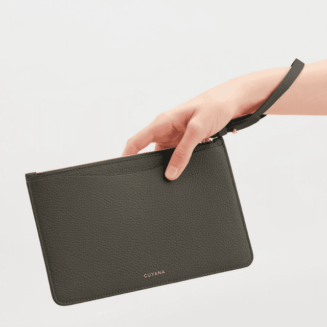 Cuyana clutch new arrivals