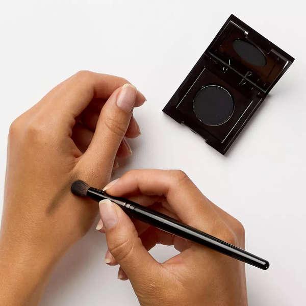 This Eyeliner Formula Is Trending—Here Are The Internet's Top Picks Worth Adding To Your Cart