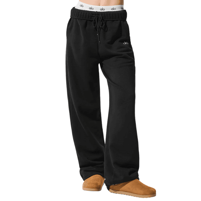 Image credits: alo yoga