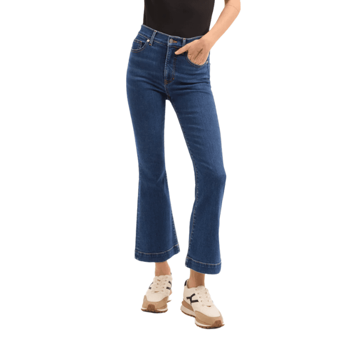 Image credits: veronica beard