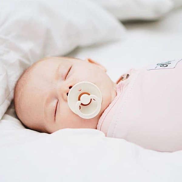 New Parents Are Obsessed With These Baby Swaddles