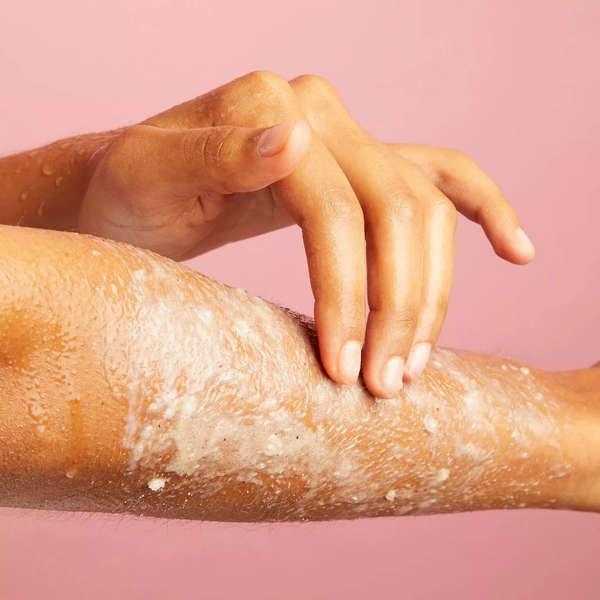 The Internet's Top-Recommended Body Exfoliators For Smoothing And Soften Your Skin