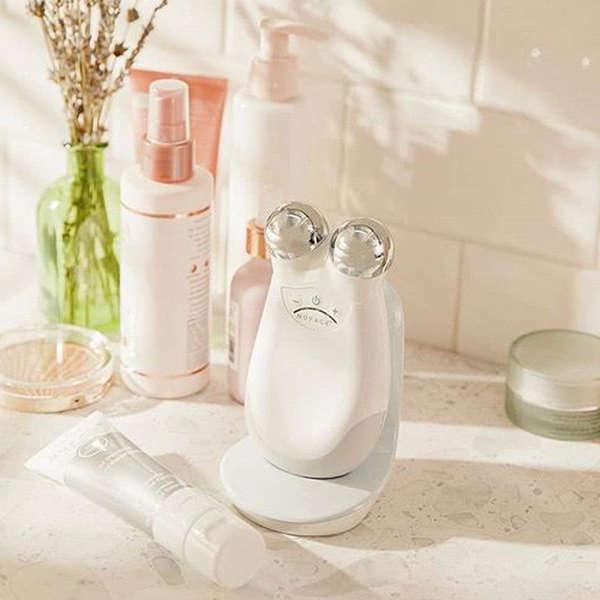 10 Skincare Devices To Completely Renew Your Complexion