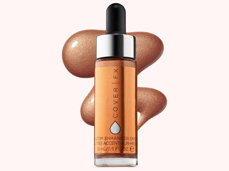 Create A Subtle, Natural Glow With These Top-Rated Liquid Highlighters