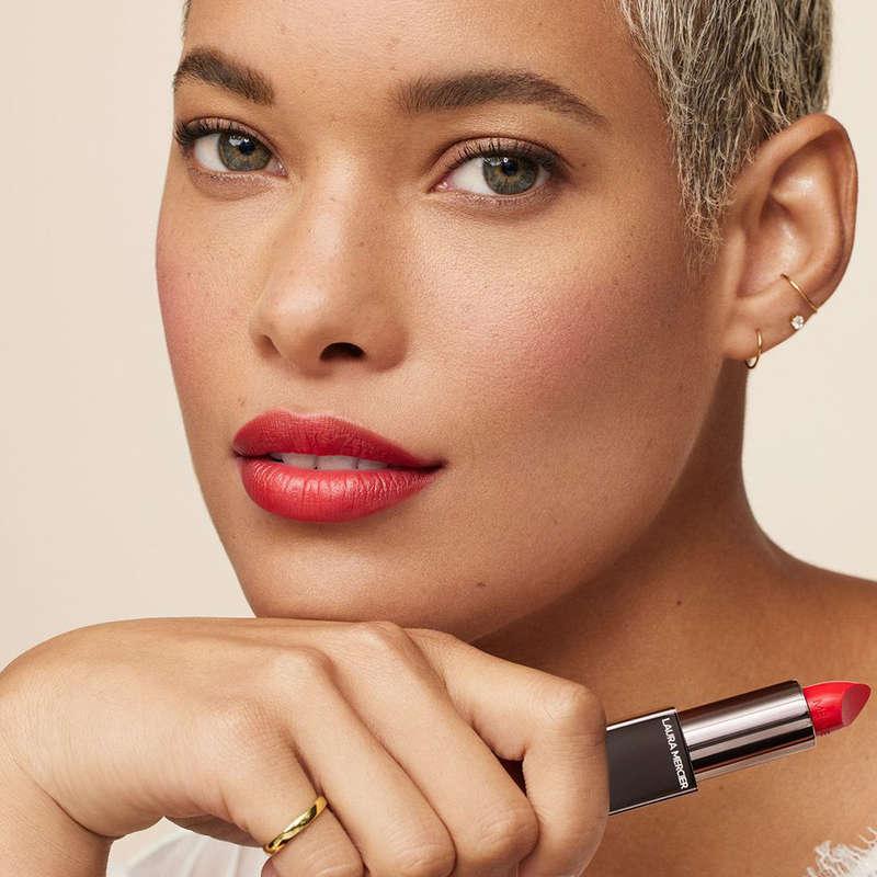 Prime Your Pout With These 10 Lip Liners That Resist Feathering And Fading