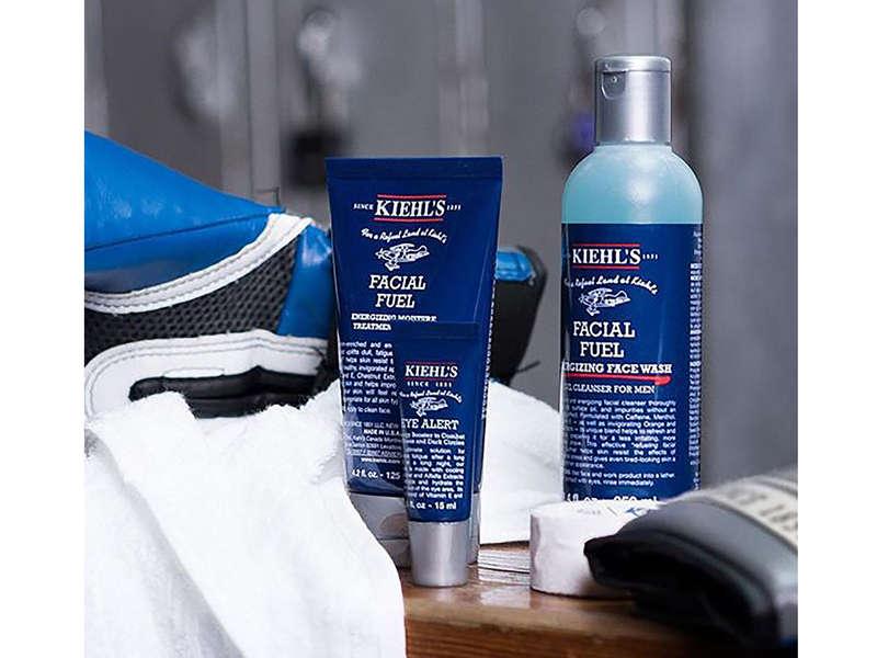 The 10 Best Facial Cleansers for Men That Work Just As Hard As You Do