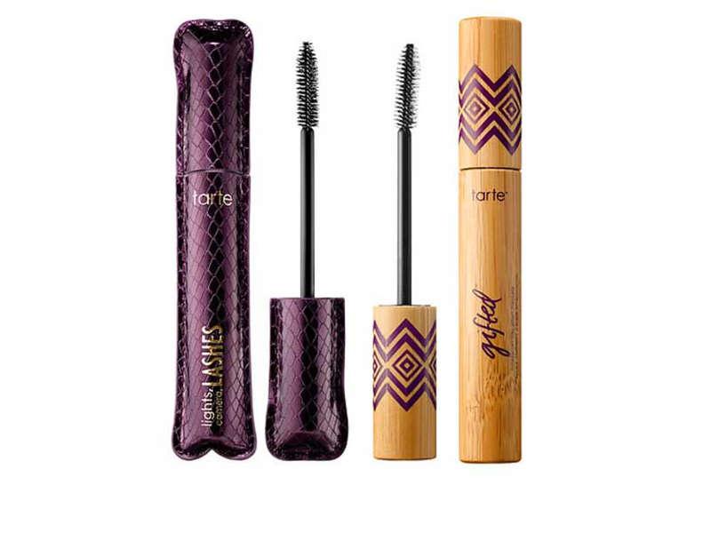 The Best Mascaras Made From Natural Ingredients That You'll Lashes Will Love