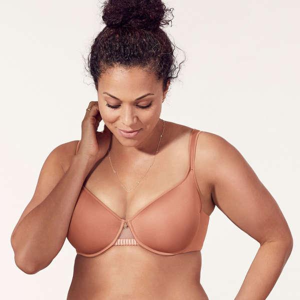 Plus Size Bras That Will Provide Your Curves With Support and Comfort
