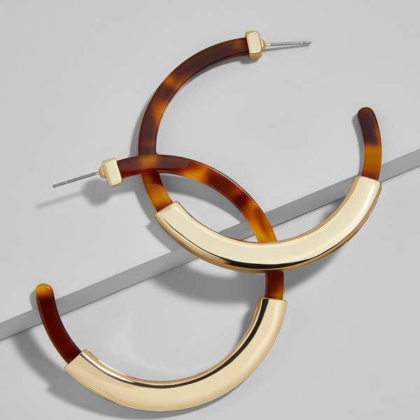 These Chic Tortoise Earrings Will Pair Easily With Any Outfit