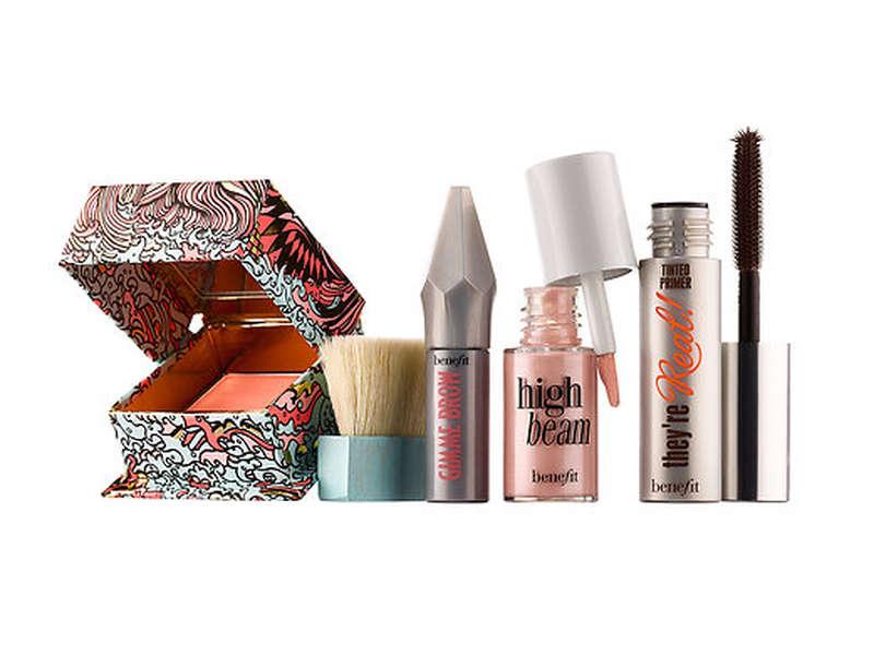 Fly First Class With These Ten Travel Beauty Kits
