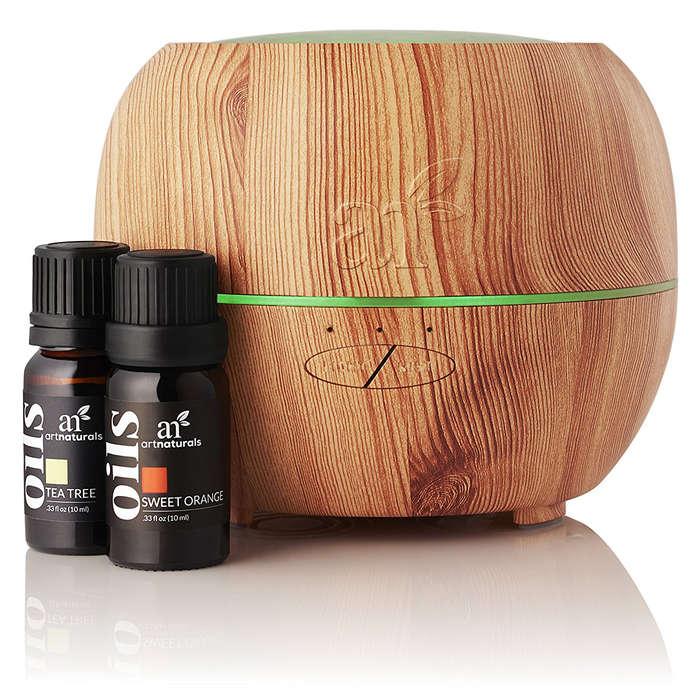 ArtNaturals Aromatherapy Essential Oil and Diffuser Gift Set
