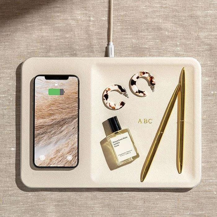 Courant Catch:3 Wireless Phone Charger And Accessory Tray
