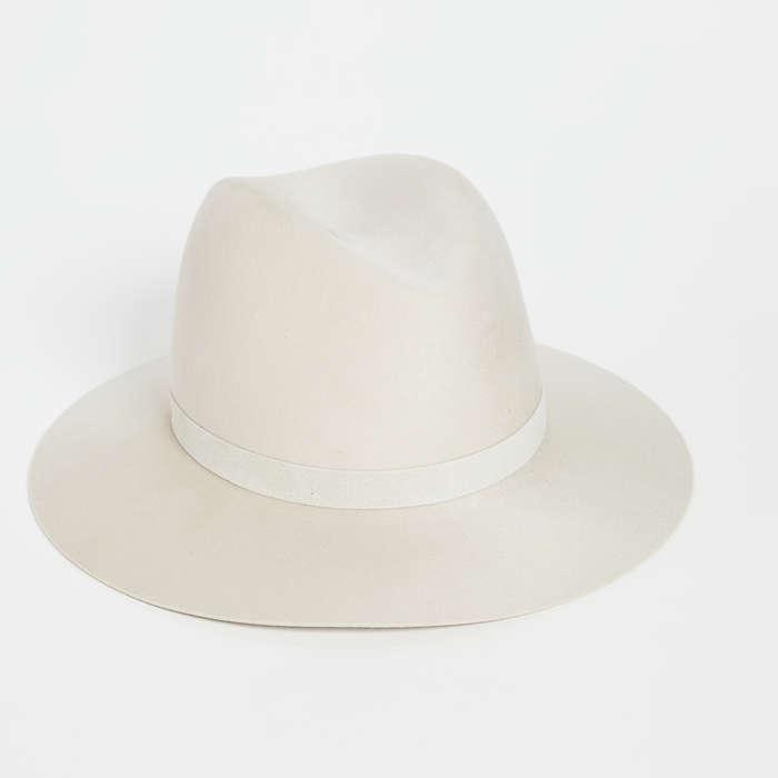 Janessa Leone Corinne Hat