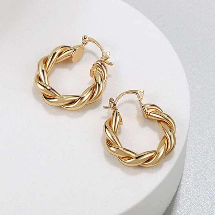 Lilie&White Twisted Gold Chunky Hoop Earrings