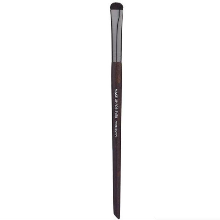 Make Up For Ever 210 Small Round Shader Brush