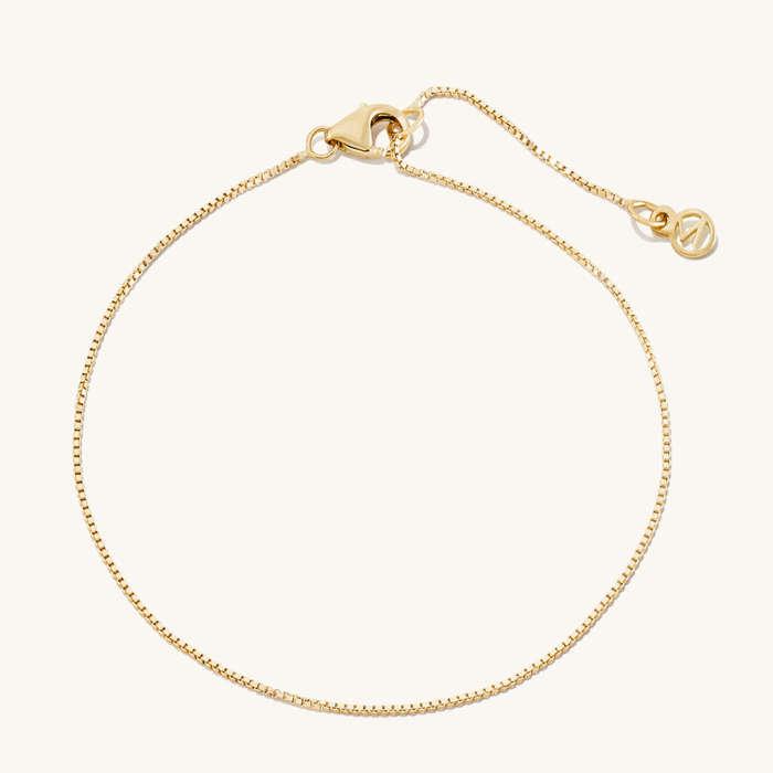 Mejuri Baby Box Chain Bracelet