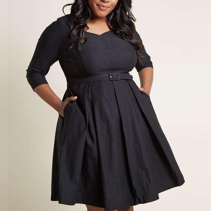 ModCloth Sartorial Secret Fit and Flare Dress in Black