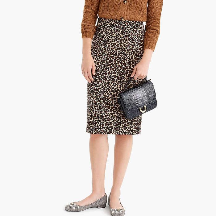 No. 2 Pencil Skirt in Two-Way Stretch Leopard Print