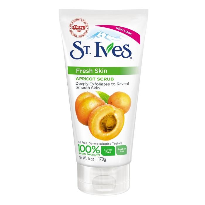 St. Ives Invigorating Apricot Scrub