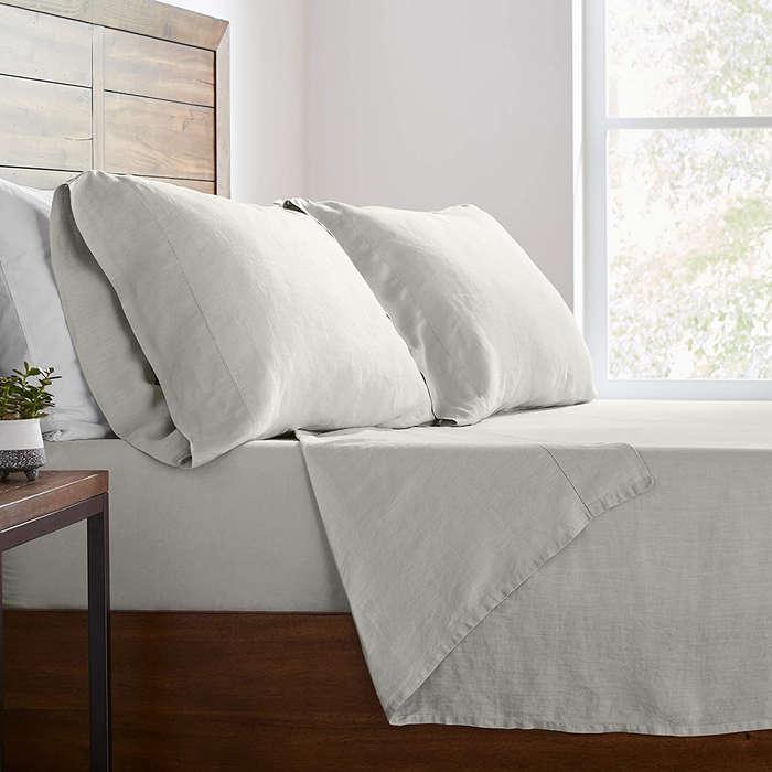 Stone & Beam Belgian Flax Linen Bed Sheet Set