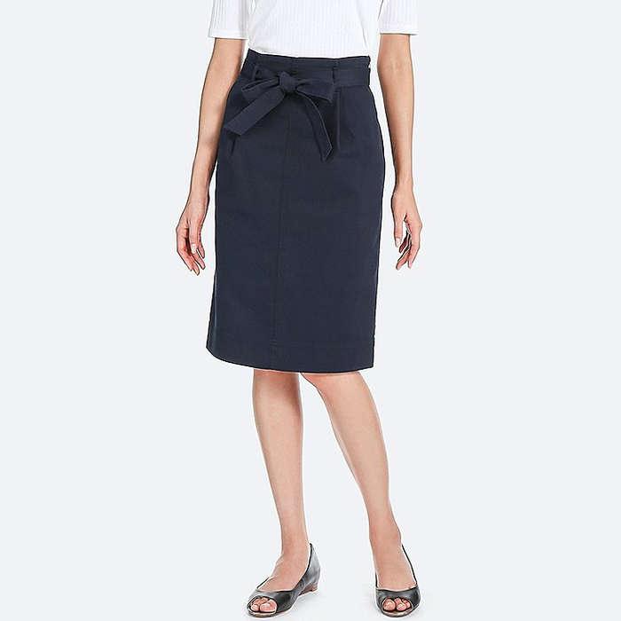 Uniqlo High-Waist Belted Narrow Skirt