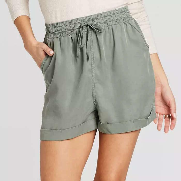 Universal Thread Mid-Rise Tie Front Utility Shorts