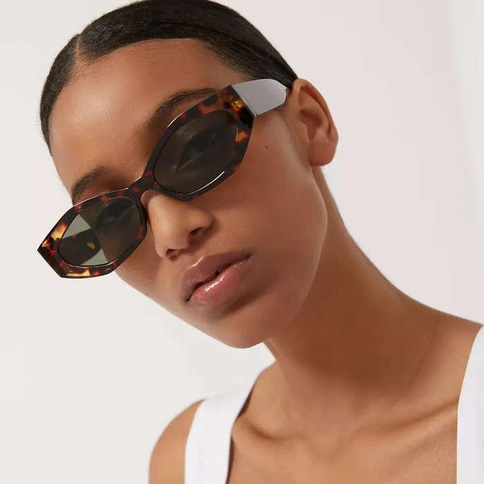 Urban Outfitters Aster Chunky Rectangle Sunglasses