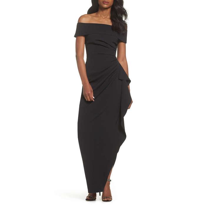 Vince Camuto Off the Shoulder Crepe Gown