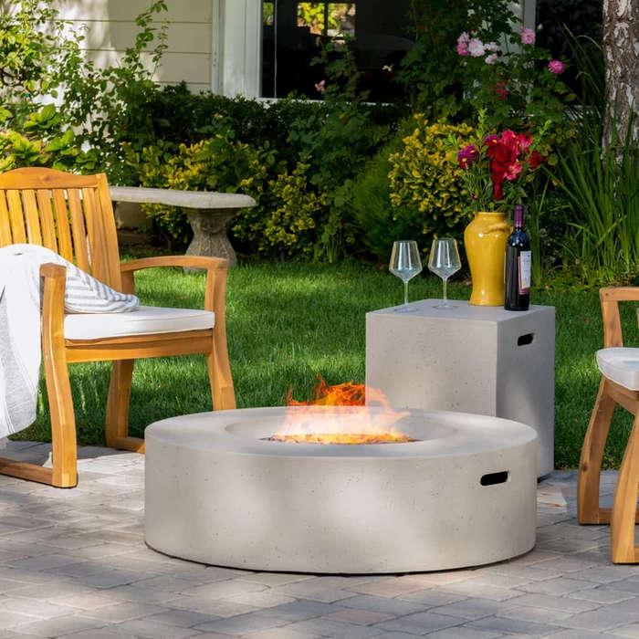 Wade Logan Olivet Propane Gas Fire Pit Table