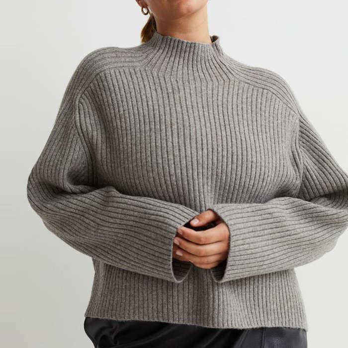 H&M Ribbed Mock Turtleneck Sweater
