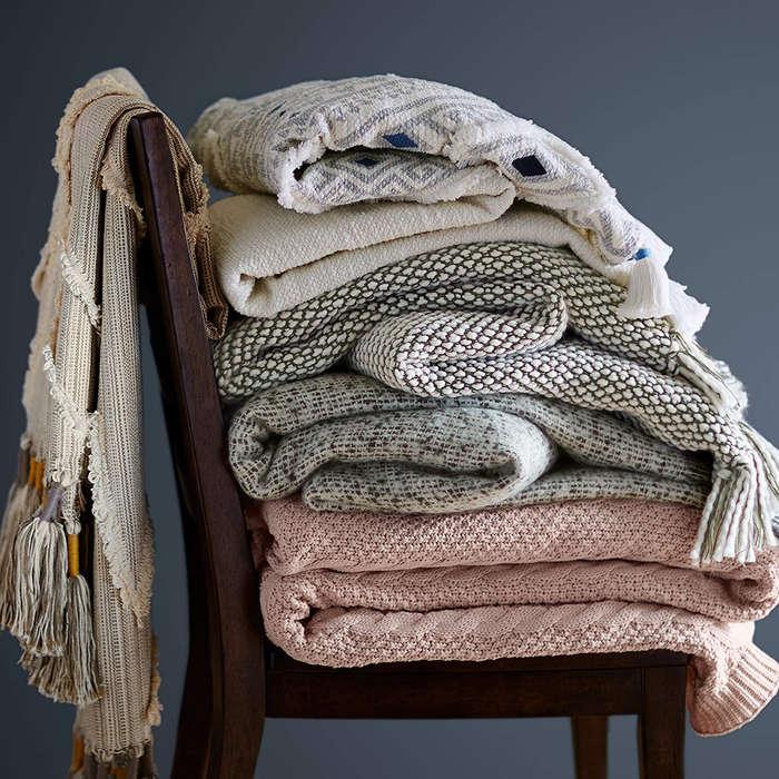 Chic and Cozy Throw Blankets