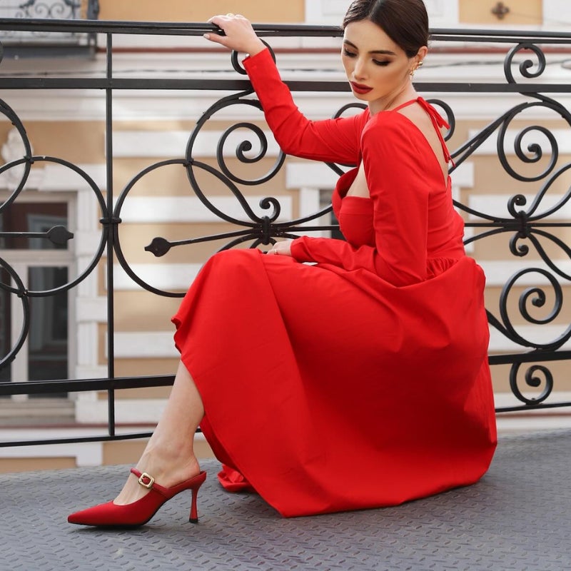 What Shoes to Wear With a Red Dress Style Guide