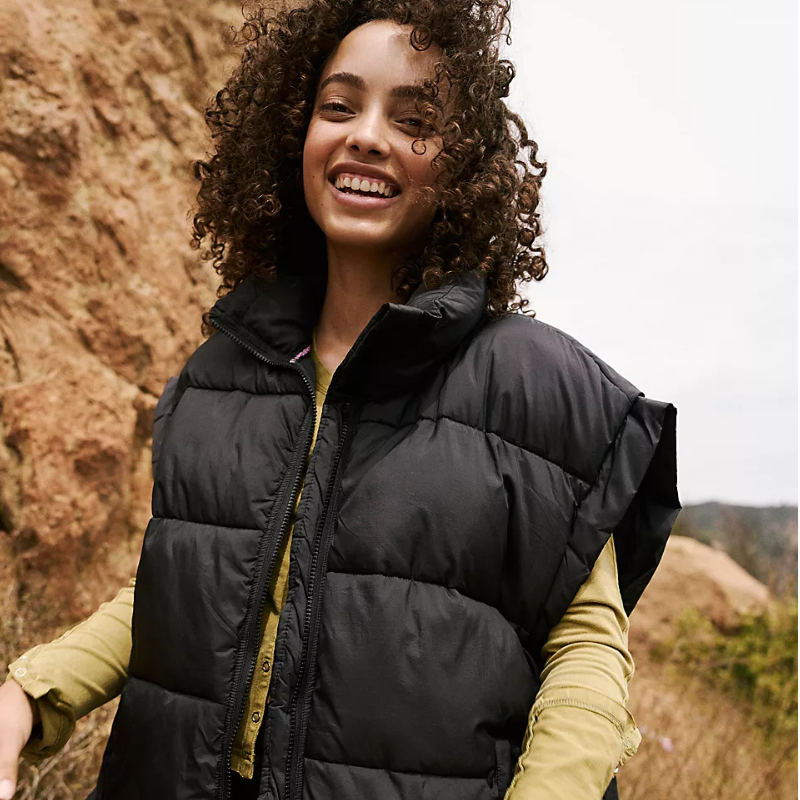 RevQuiltedVest_Periwinkle_Opti