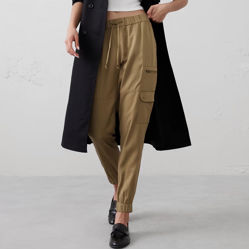 dress joggers for women How to Wear Fashionably This Summer bringing an athletic edge to your everyday wear High Waist Straight Leg Tailored