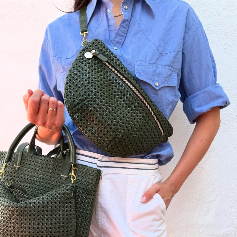 【DISCERNMENT】Lapa leather belt shoulder bag file.jpg