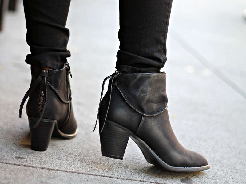 10 Best Black Ankle Boots Under 200 Rank & Style