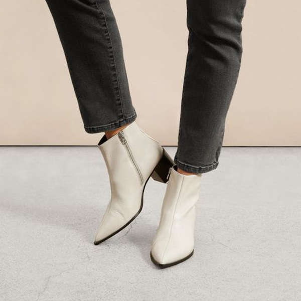 pointed tip shoes