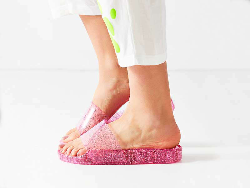 best women's pool slides
