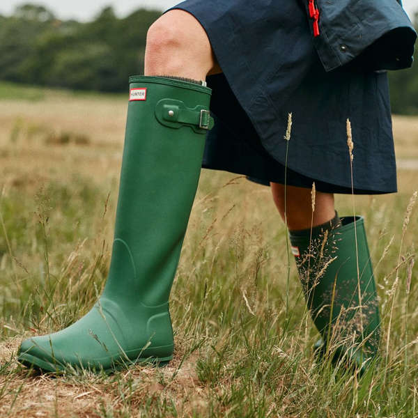 comfortable rubber boots for walking