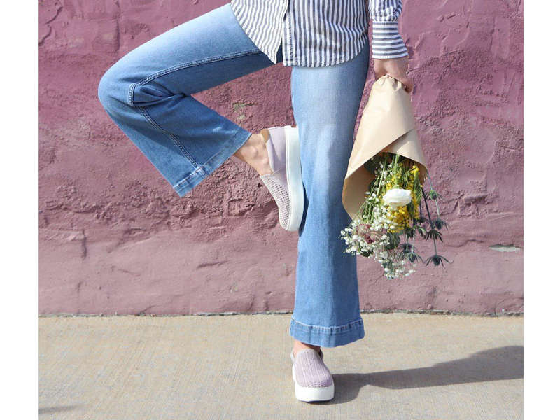slip on sneakers kind