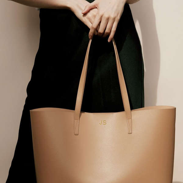 trendy tote bags
