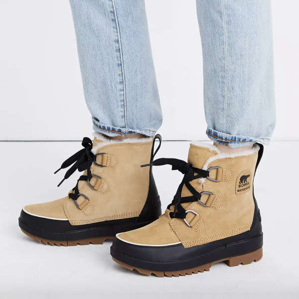 ladies winter work boots